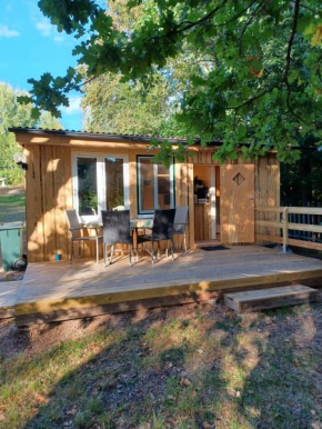 Stuga im Wald mit Seeblick, nahe Vimmerby, Vena
